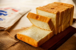 面包机怎么做面包？来一起学习做面包吧！